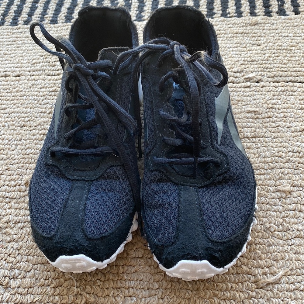 Reebok Sneakers